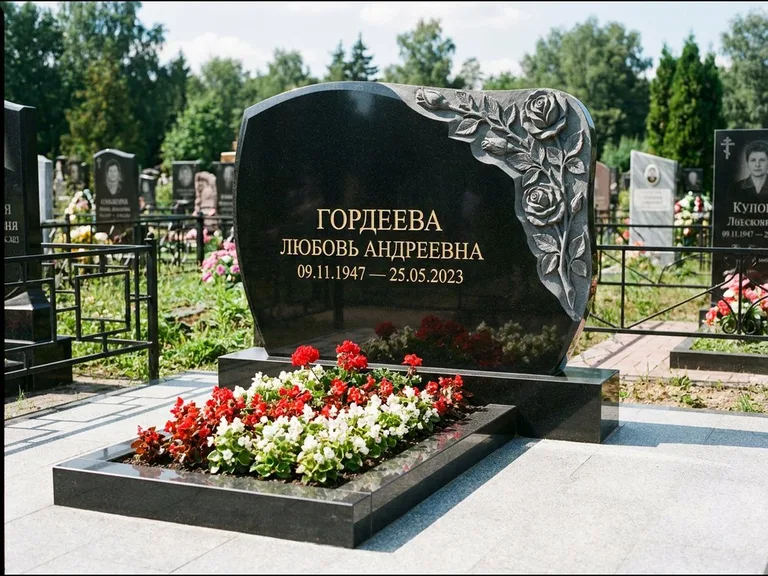 Памятник с барельефом — выполненная работа 16 в Рязани