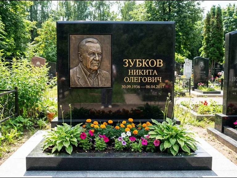 Памятник с барельефом — выполненная работа 19 в Рязани