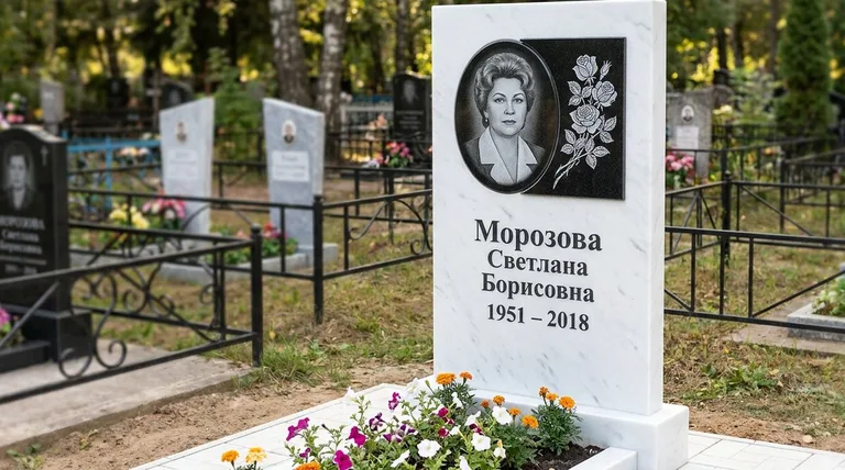 Памятник с гравировкой роз — выполненная работа «Морозова» в Рязани