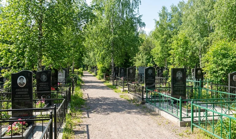 Новое Ворошиловское кладбище в Волгограда