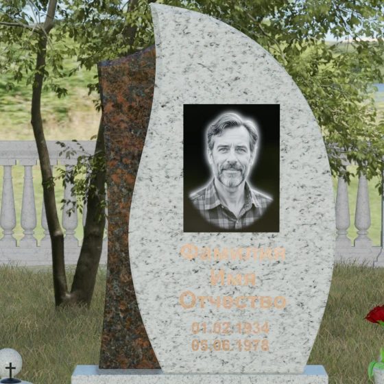 Стела — лепесток с фактурной вставкой, гранит Мансуровский, в Якутске