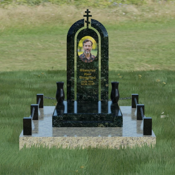 Комбинированный памятник с крестом в Салехарде, гранит Балтик грин, вид 2