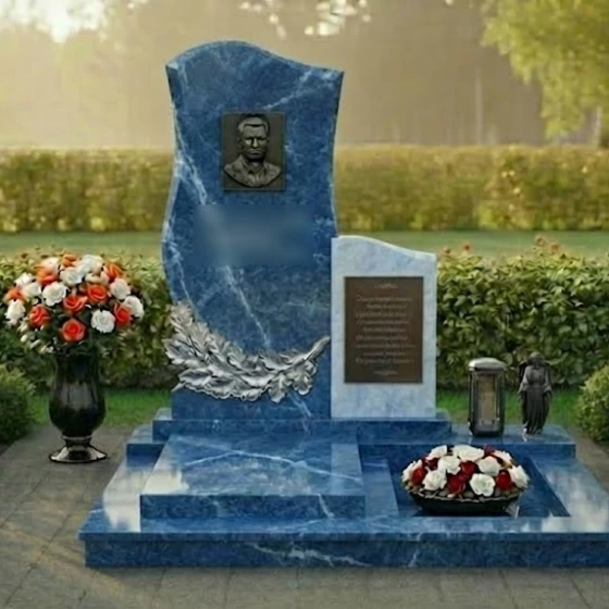 Памятник вертикальный гранитный с металлом в Рязани, гранит Блю Перл