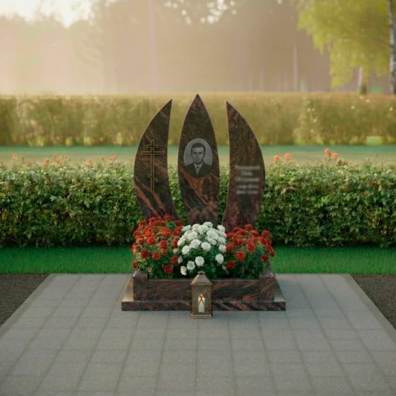 Элитный православный гранитный памятник в Рязани, гранит Дымовский